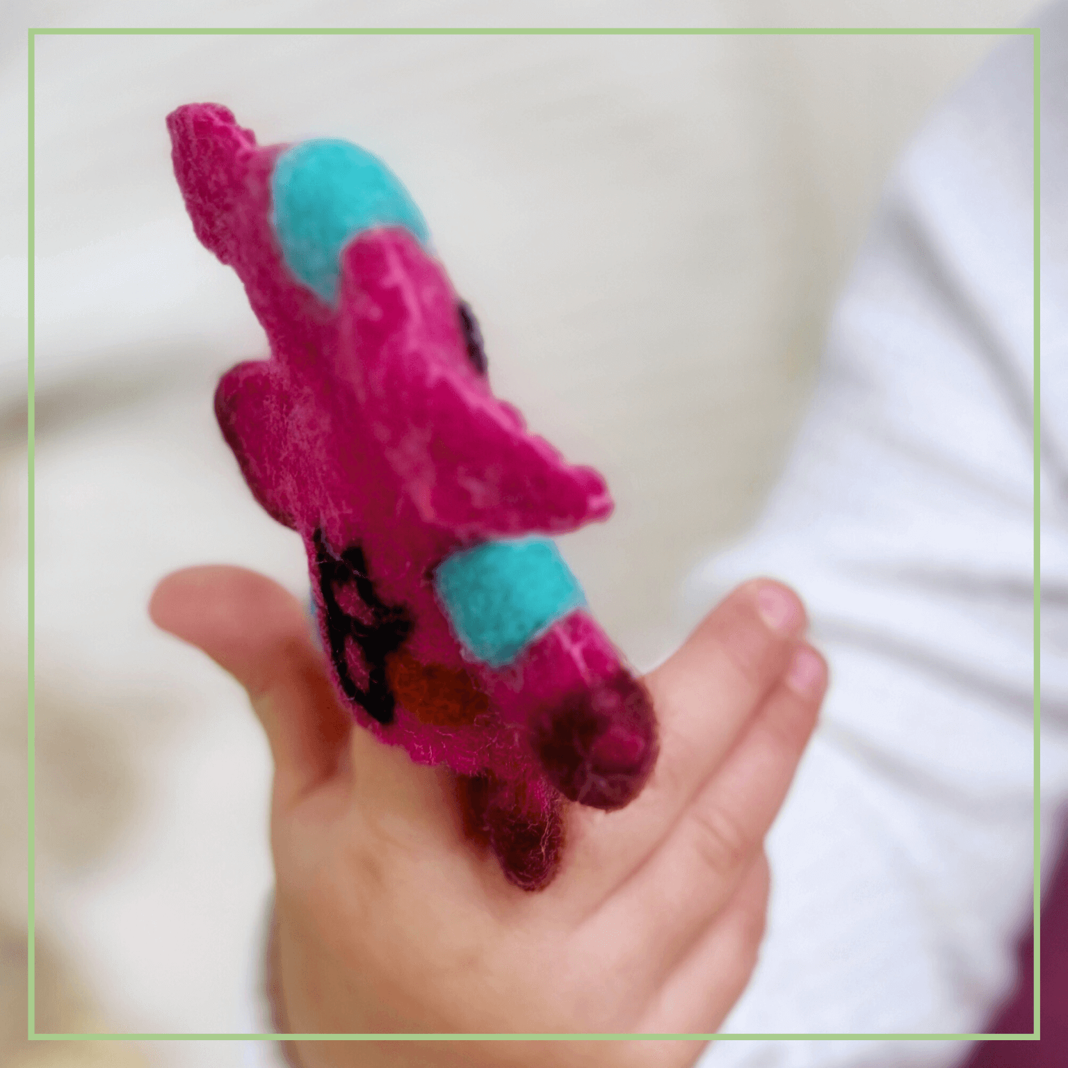 Farm Friends Finger Puppet Set - Cow, Goat & Horse with Barn Ages 3+