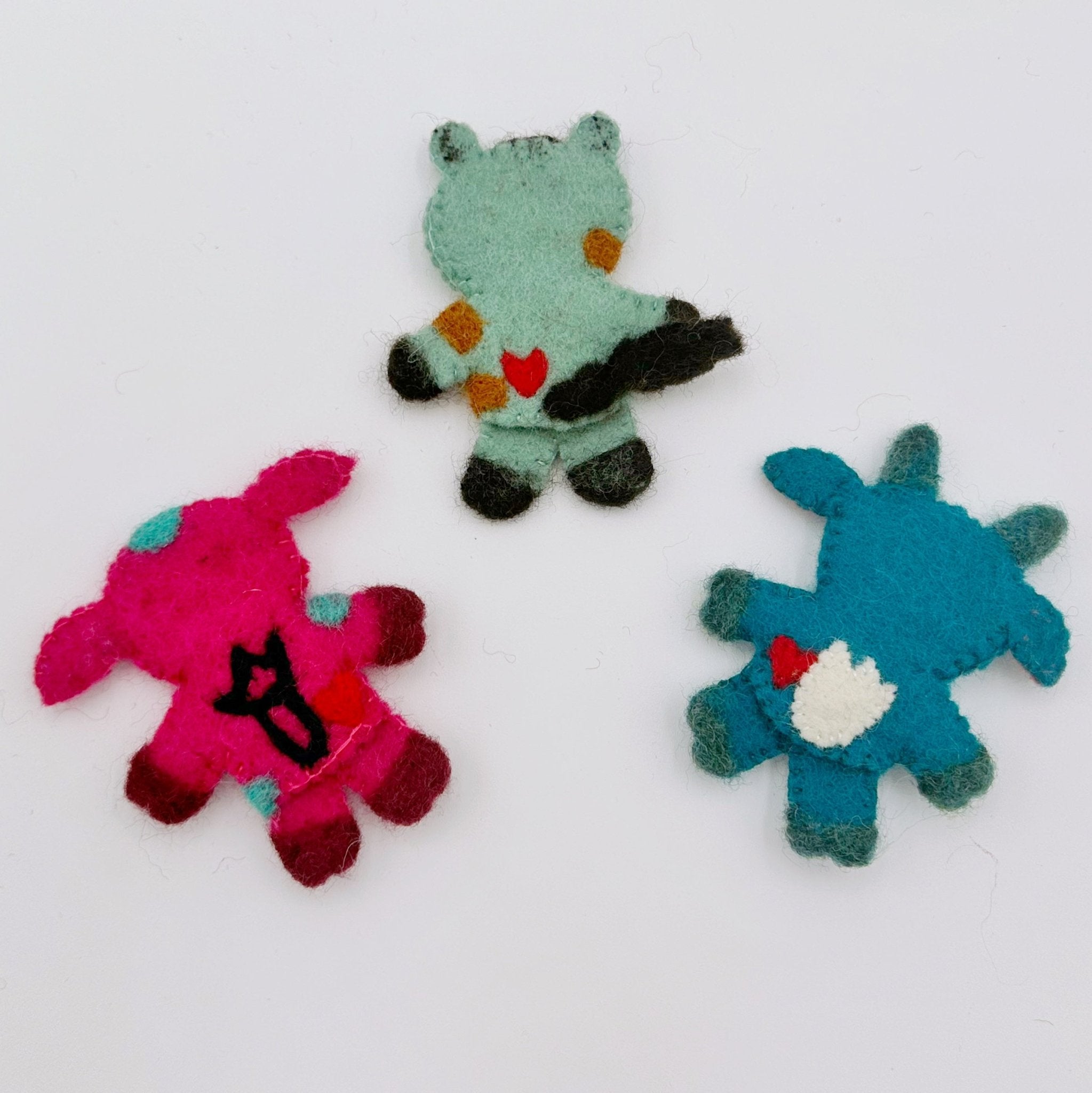 Farm Friends Finger Puppet Set - Cow, Goat & Horse with Barn Ages 3+