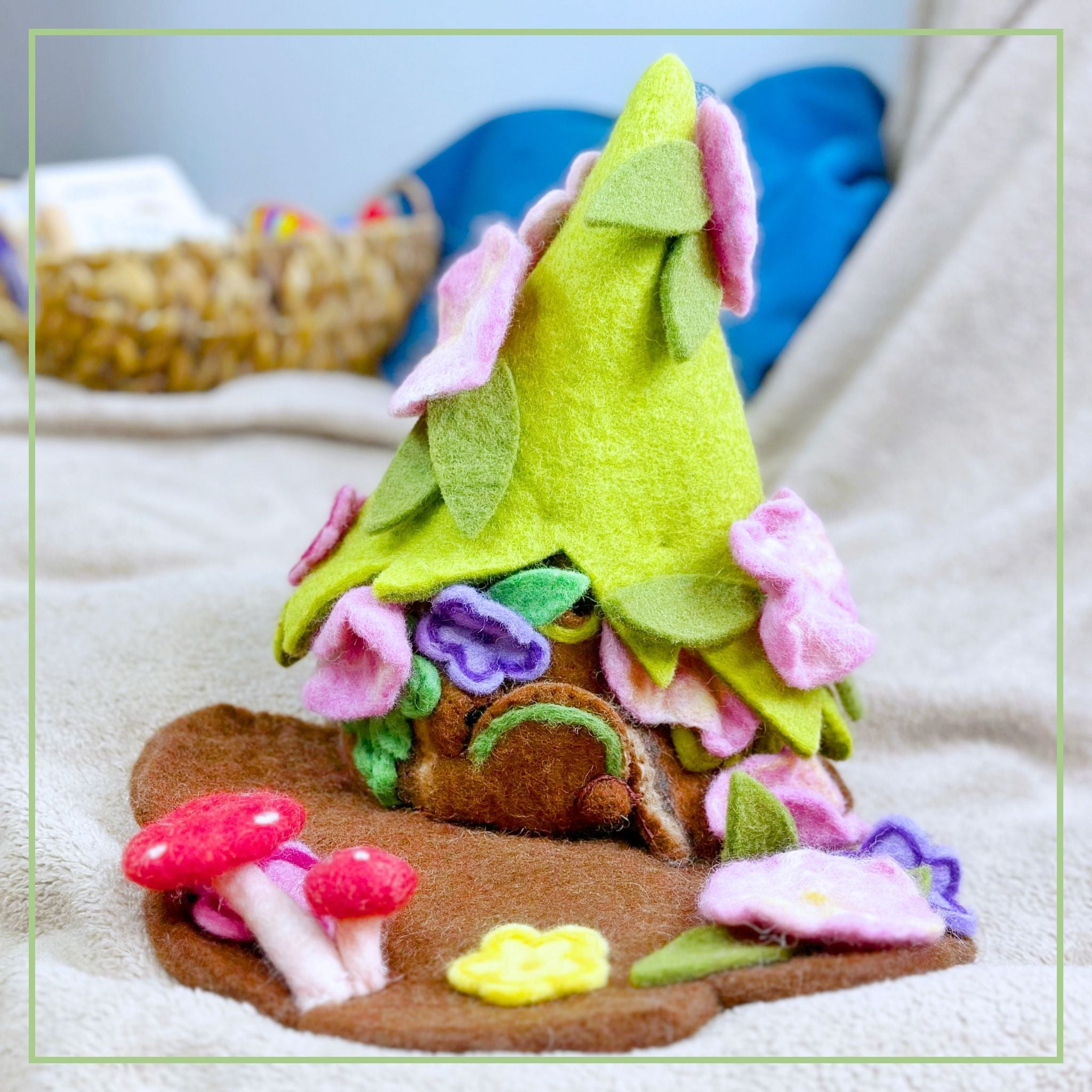 Waldorf Felt Fairy House - Green Roof