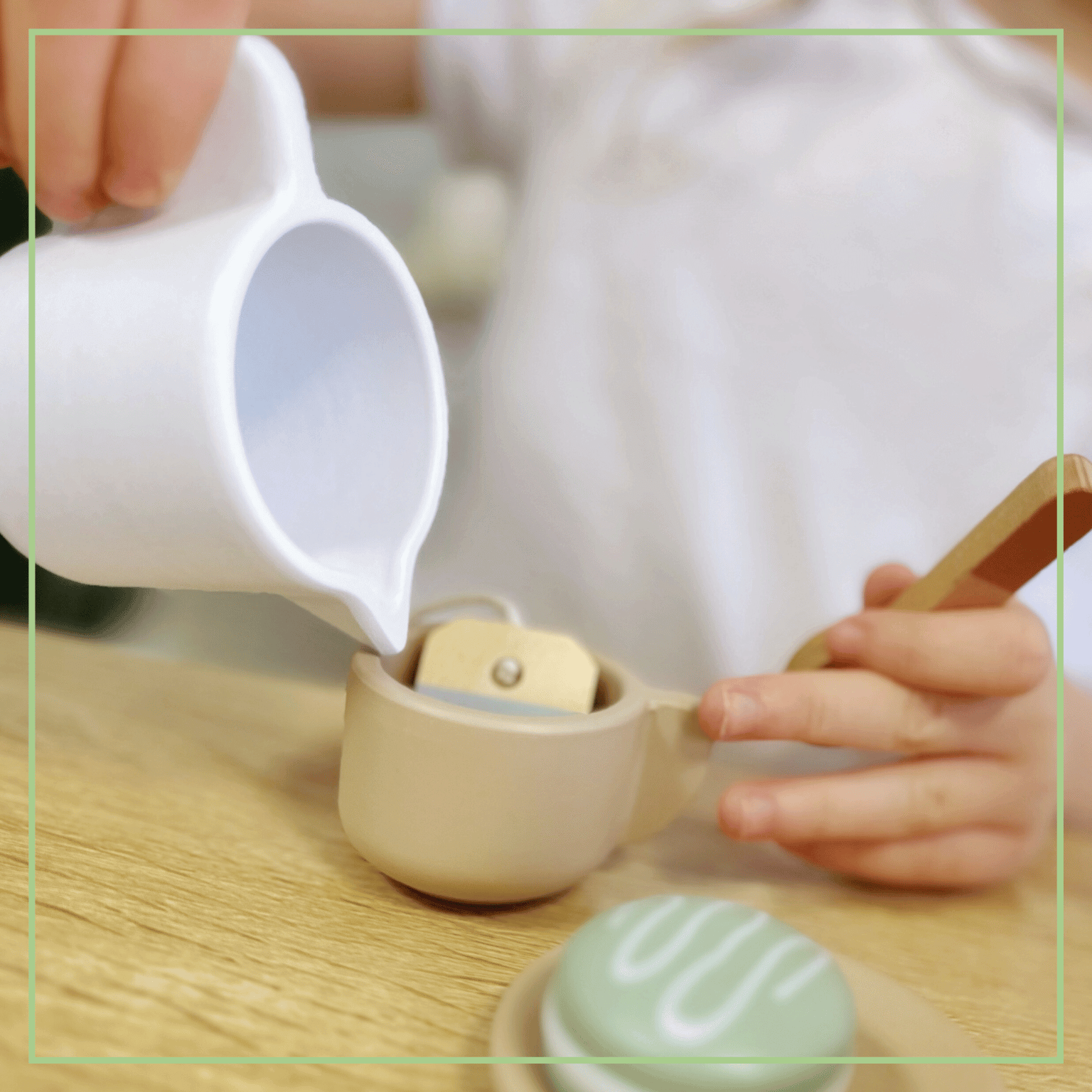 OmaOmaOma! Wooden Tea Party Set - Pretend Play Service for Two 3y+